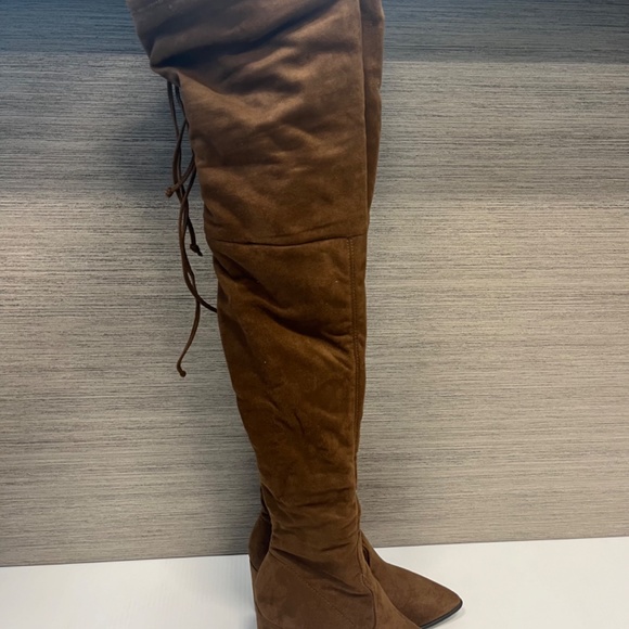 Aldo knee high boots - Picture 2 of 4